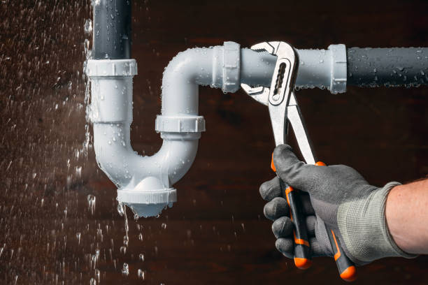 Professional Drain Cleaning technician working in Virginia, IL